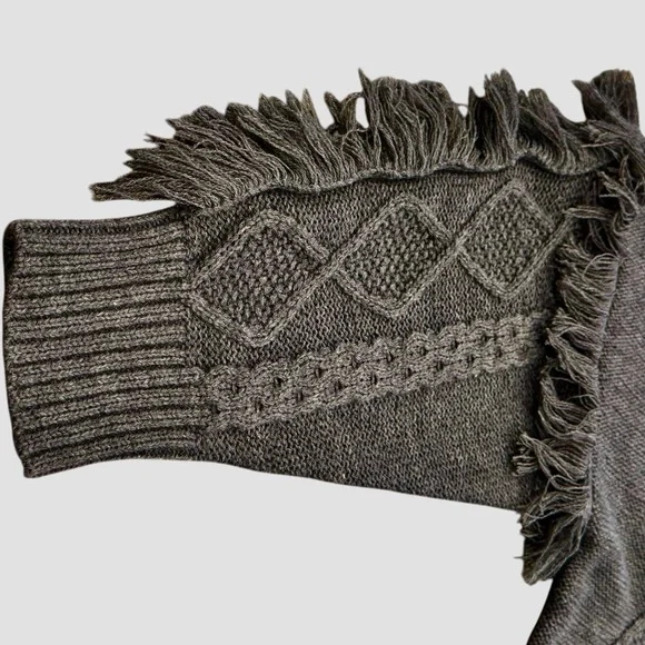 NWT 52seven Women's XL Gray Long Sleeve Cable Pullover Sweater with Fringe - Picture 9 of 11